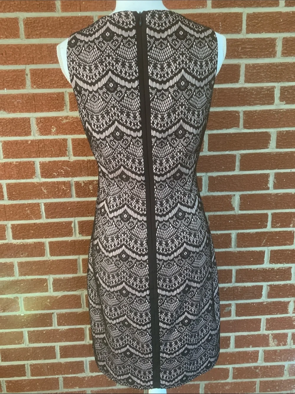 Jessica Simpson dress